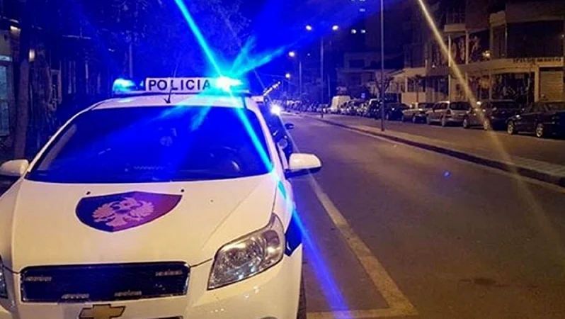 Kapet me kanabis dhe kokainë në lokale nate, arrestohet 20-vjeçari në Vlorë