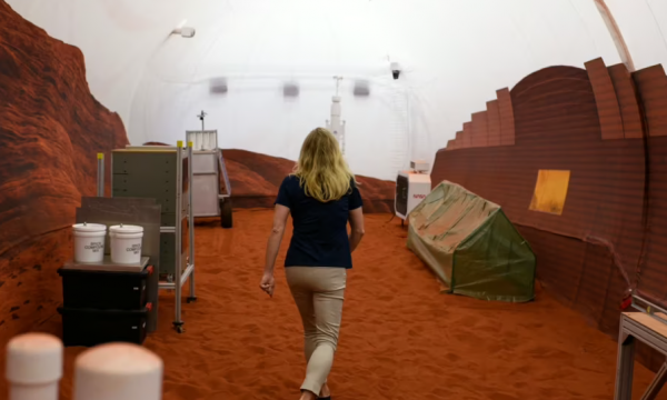 Hyni brenda hapësirës ku njerëzit do të përgatiten për jetë në Mars