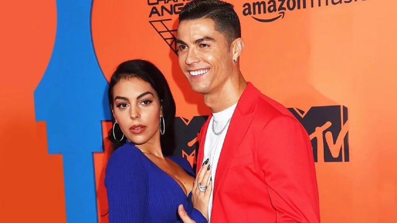 Ronaldo nuk pranon të martohet me Georginën dhe lidhja e tyre është në krizë