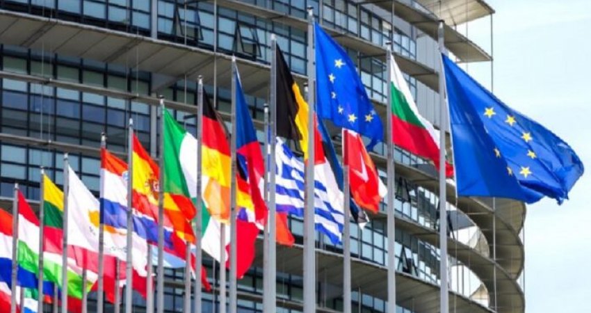 BE “e legjitimon” përpjekjen e Serbisë për të penguar anëtarësimin e Kosovës në KiE