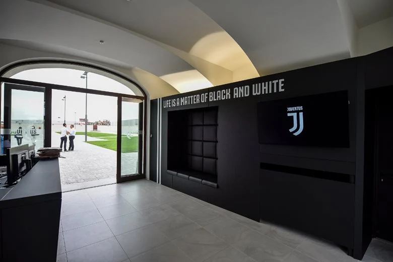 Juventusi rrezikon Europën, UEFA përgatit përjashtimin e bardhezinjve