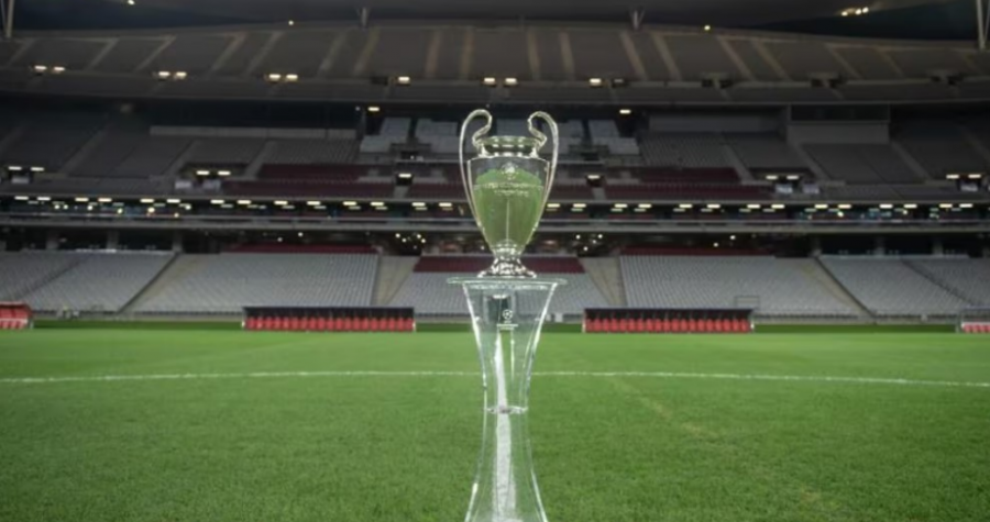 Trofeu i Ligës së Kampionëve ekspozohet në Stamboll