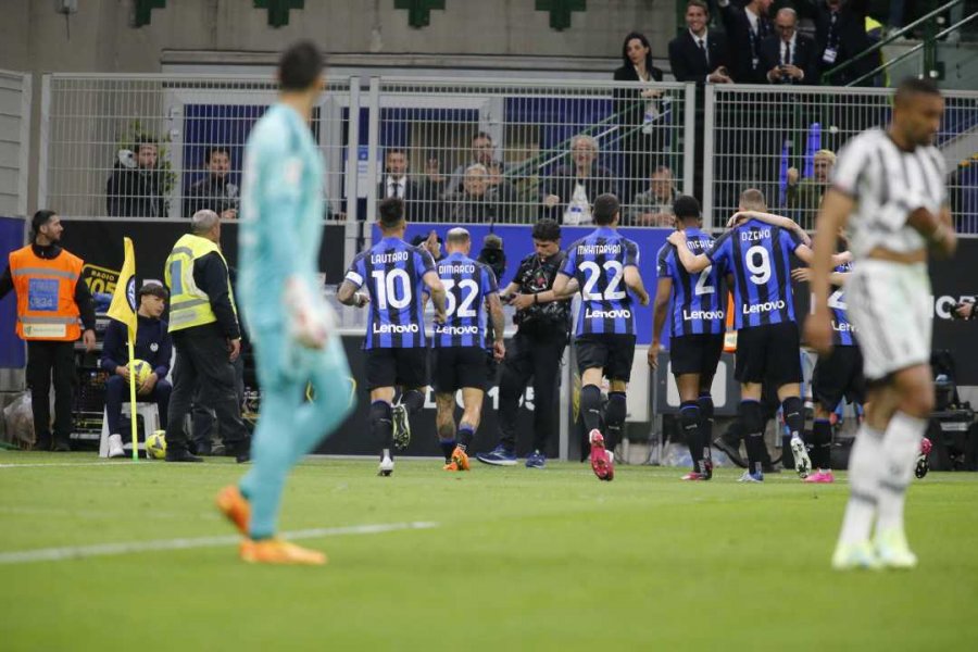 Nuk ka vend te Barça, mesfushori përplas në merkato Juventus-Inter