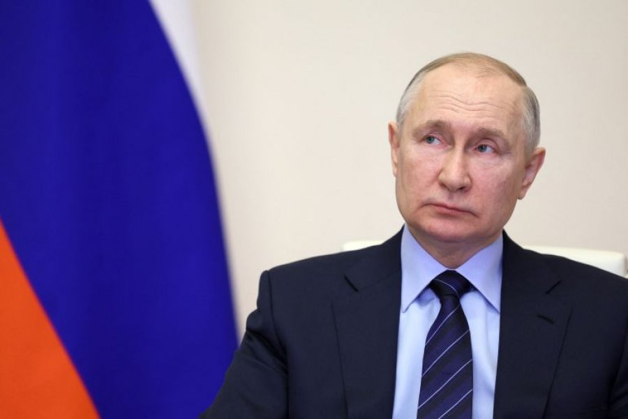 Putin miraton ligjin e ri, dënim përjetë për rusët që shpallen fajtorë për tradhti ndaj vendit