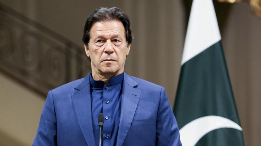 Ish-kryeministri pakistanez dënohet me tre vjet burg për korrupsion