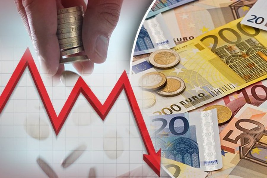 Euro vijon pikiatën, i afrohet pragut 101 me lekun
