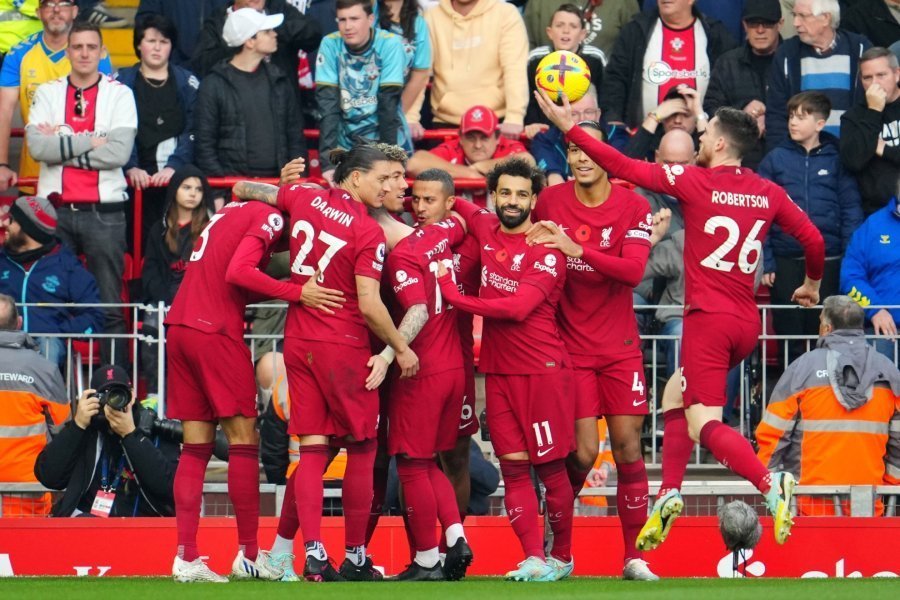 Liverpool bën blerjen më të shtrenjtë në histori, 'The Reds' i rrëmbejnë objektivin Chelseat