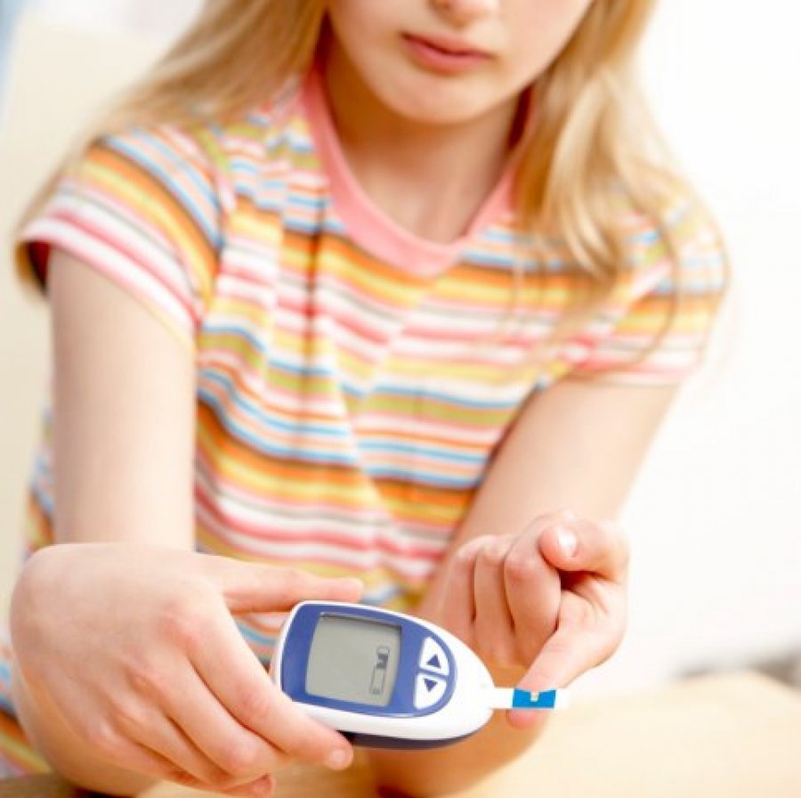 Shkurton deri në 15 vite jetë, mjekët paralajmërojnë rreziqet e diabetit tipi 2 dhe tregojnë kush janë më të riskuarit 