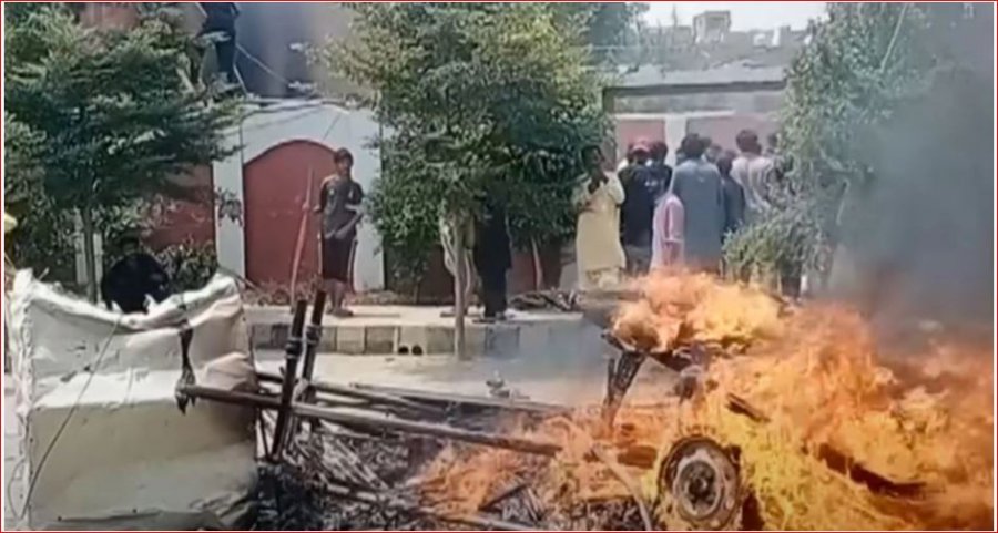 Sulmuan kishat dhe shtëpitë, mbi 120 myslimanë të arrestuar në Pakistan