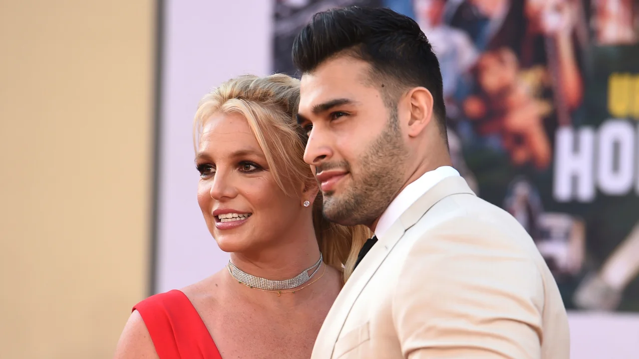 Sam Asghari thyen heshtjen për divorcin nga Britney Spears