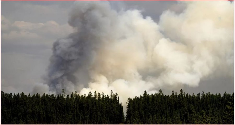 VIDEO/ Zjarret jashtë kontrollit në Kanada, vendi në gjendje të jashtëzakonshme