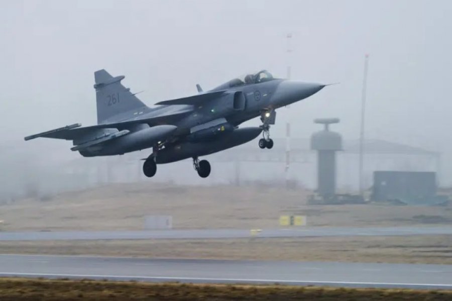 TASS: Suedia nuk ka plane të dërgojë avion luftarakë Gripen në Ukrainë