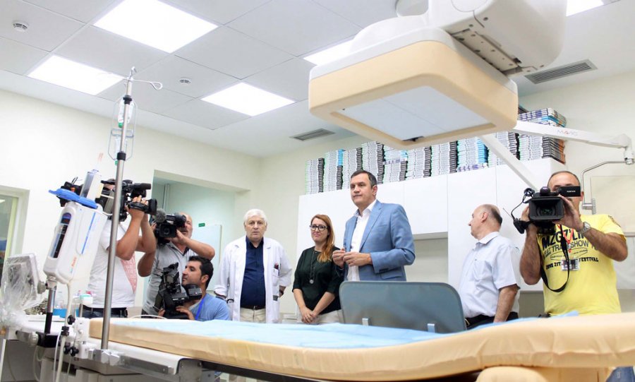 ‘Kosto të papërballueshme’/ Birn: Ministria e Shëndetësisë bëri një vesh shurdh për ankesat e spitaleve