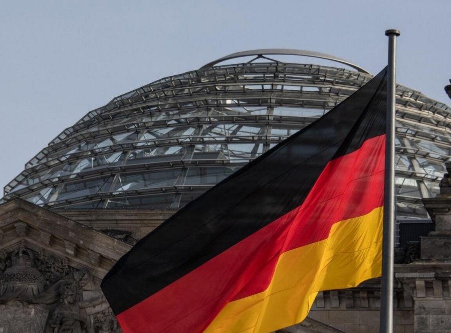 Gjermania vendos t'i lehtësojë procedurat për marrjen e shtetësisë nga emigrantët