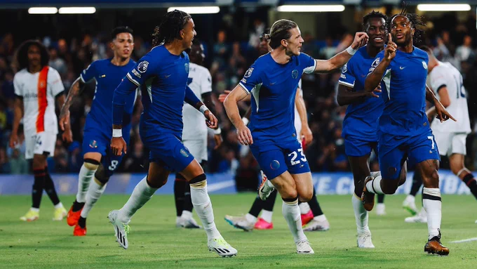 VIDEO/ Chelsea merr fitoren e parë të sezonit, Luton vuan në 'Stamford Bridge'
