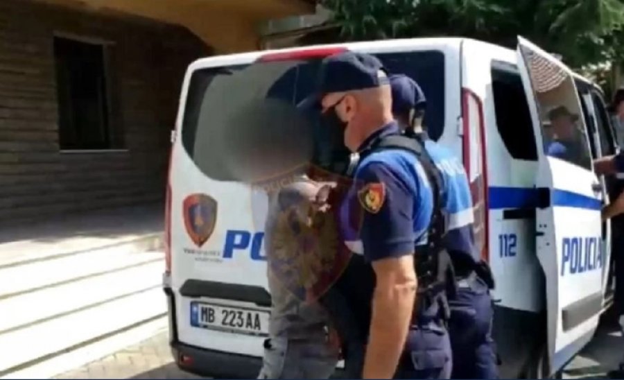 Theu masën e arrestit shtëpiak, arrestohet 51-vjeçari në Elbasan