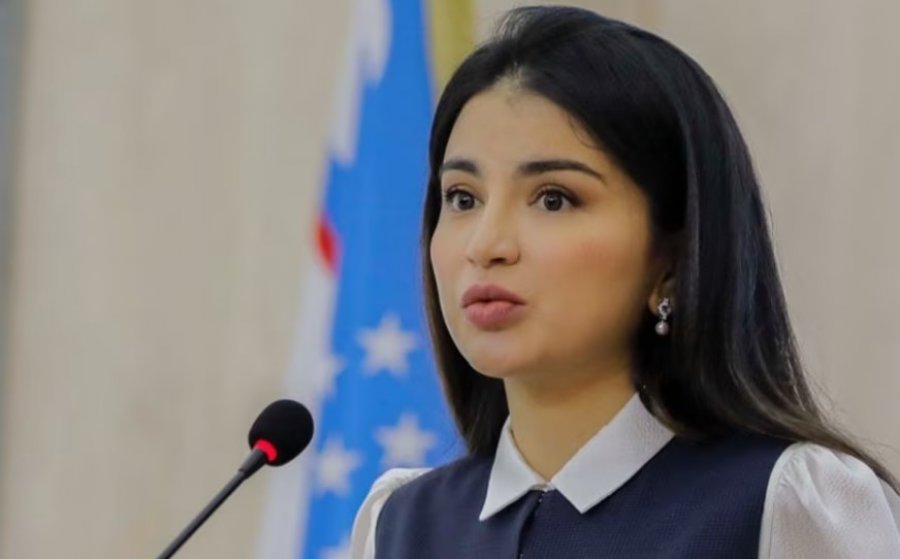 Presidenti uzbek e emëron të bijën sekretare të veten