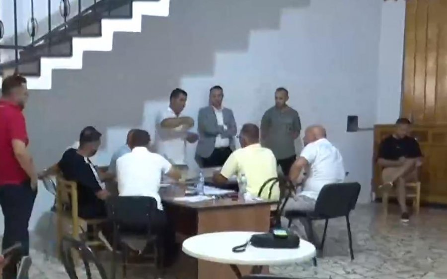 VIDEO/ Primaret në Kukës, mbyllet orari zyrtar i votimit