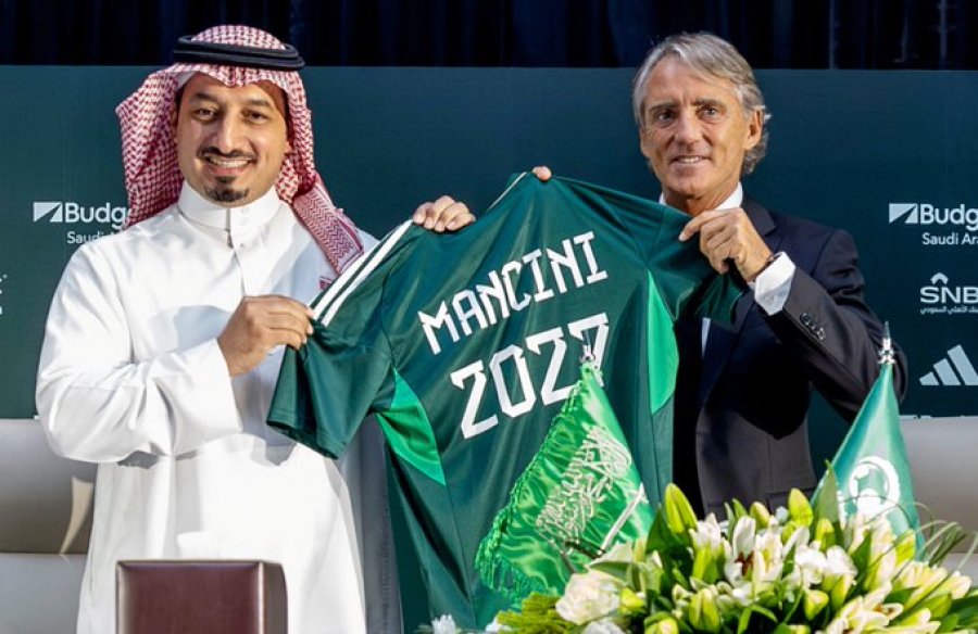 Mancini: Bisedimet filluan në gusht, falenderoj lojtarët e Arabisë që mundën Argjentinën në Katar