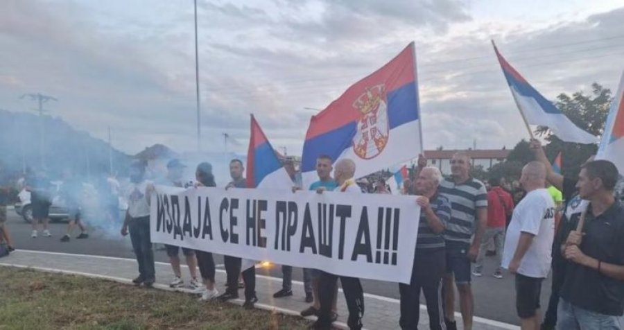 Mali i Zi, qytetarët serbë protestojnë kundër formimit të qeverisë së re