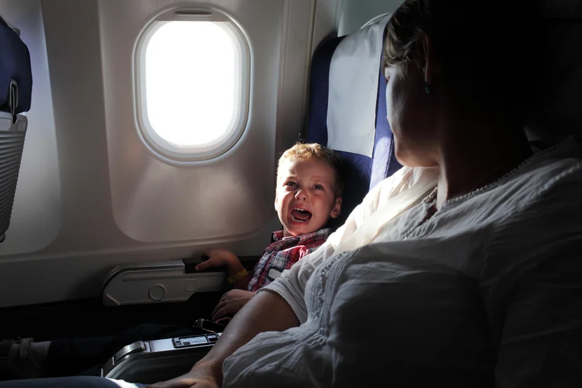 Linja ajrore po përgatit një zonë pa fëmijë në fluturime, pasagjerët do të paguajnë një kosto shtesë
