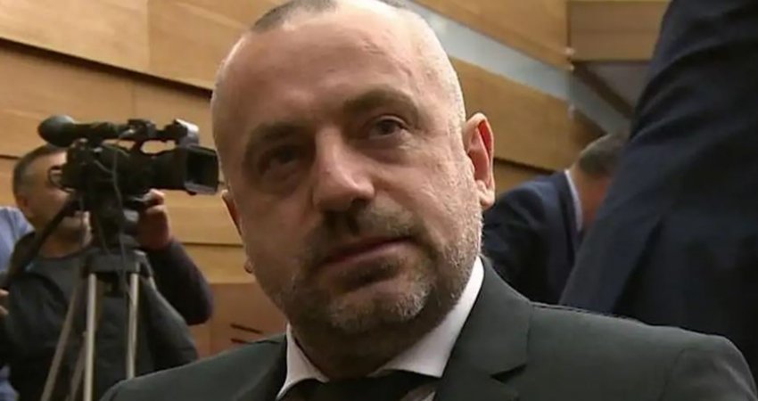 ​Interpoli lëshon fletarrest për Milan Radojçiqin