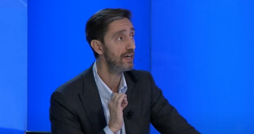 Ismaili: Kurti po iu ik mediave për t’iu shmangur problemeve reale të qytetarëve