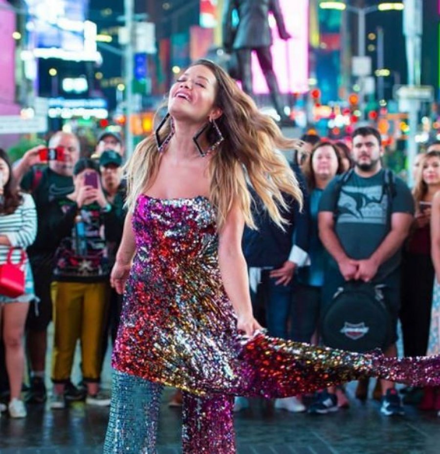 Rita Ora pjesë e një prej evenimenteve më të mëdha në botë për Vitin e Ri