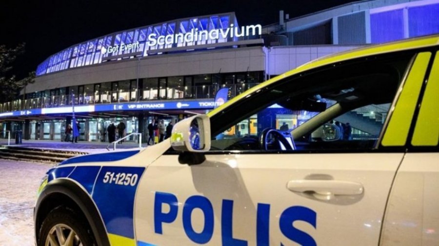 Të shtëna armësh në Suedi, plagosen tre adoleshentë