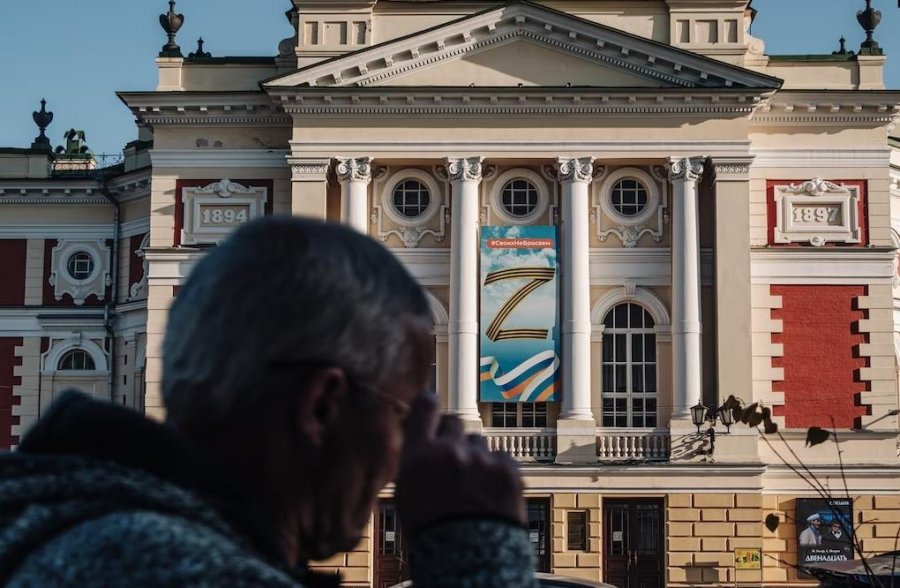 'Hiqeni simbolin Z nga teatri ynë': Rezistenca e heshtur ruse kundër luftës në Ukrainë