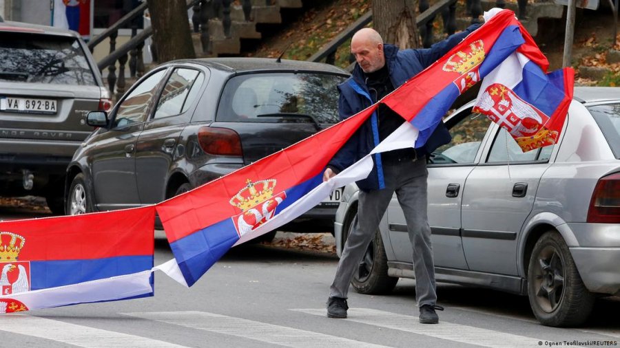 Zgjedhjet e Serbisë të dielën nuk lejohen në Kosovë, jo më edhe targat ilegale 
