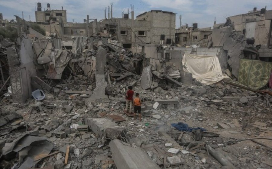 Hamasi thotë se 90 palestinezë u vranë në sulmin në Jabalia