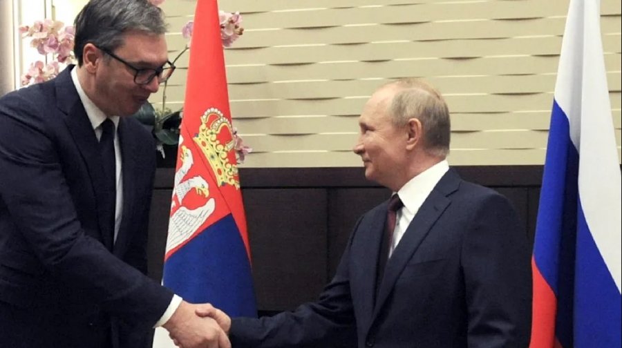 Ish-ministri serb paralajmëron në BILD: Putini po rrëmben Ballkanin!