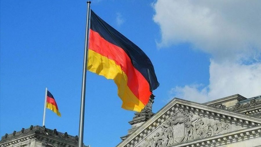 Ministria e Jashtme e Gjermanisë: Në zgjedhjet në Serbi pati frikë te votuesit e blerje votash