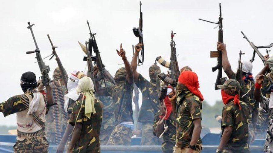 Sulmet e bandave në Nigeri, të paktën 160 persona janë vrarë dhe mbi 300 të tjerë janë plagosur