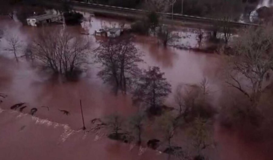 Përmbytje masive në Evropë, shirat e dendura nxjerrin lumenjtë nga shtrati