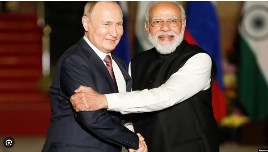 Rusia dhe India pranë marrëveshjes për prodhimin e përbashkët të armëve