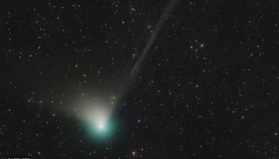 Kometa e gjelbër e sapozbuluar i afrohet Tokës