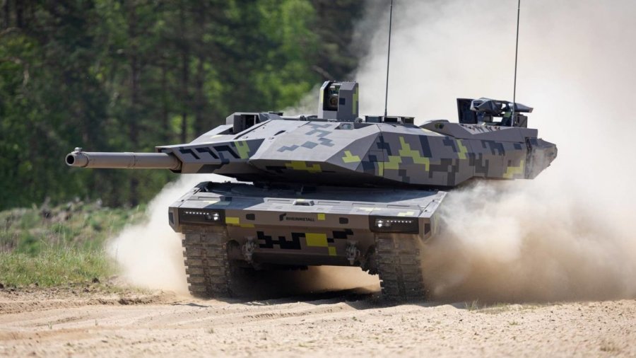Gjermani: Përplasen dy tanke gjatë stërvitjes, lëndohen 12 ushtarë 