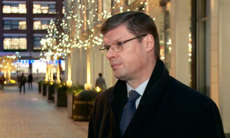 Profesori nga Londra: Jam mjaft kritik ndaj planit franko-gjerman, zor se arrihet marrëveshje mes Kosovës dhe Serbisë