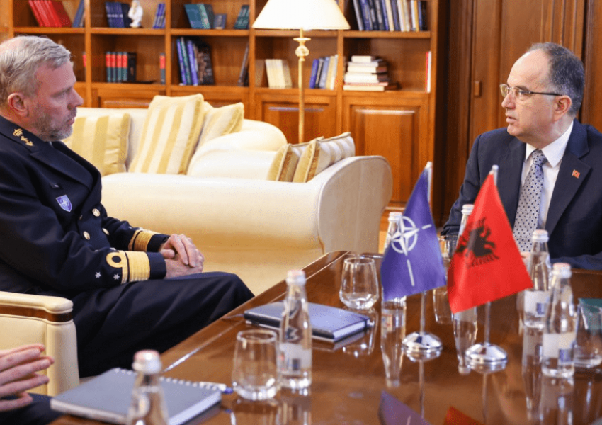 Presidenti Begaj pret kryetarin e Komitetit Ushtarak të NATO-s, zbardhet biseda