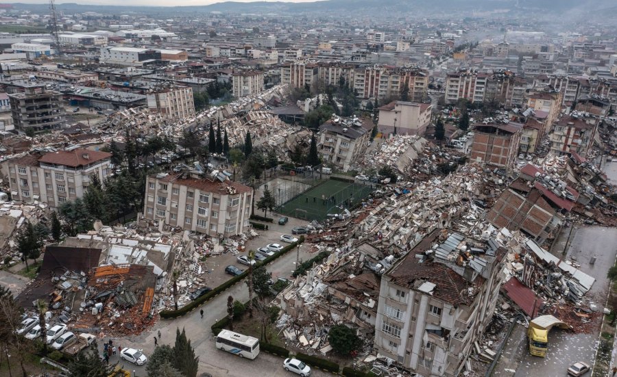 FOTO tronditëse nga tërmeti në Hatay të Turqisë, gërmadhat e pallateve mbizotërojnë në qytet 