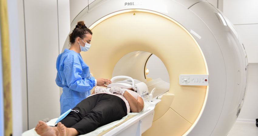 Klinika e Radiologjisë njofton se nuk ka listë të pritjes për biopsi
