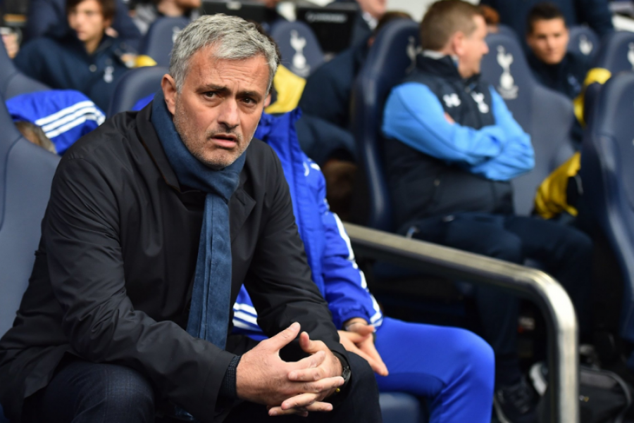 Mourinho i pakënaqur te Roma, mund të rikthehet te Chelsea