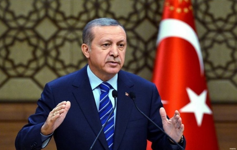 Erdogan premton dënime ndaj atyre që po plaçkitin në zonat e goditura nga tërmeti