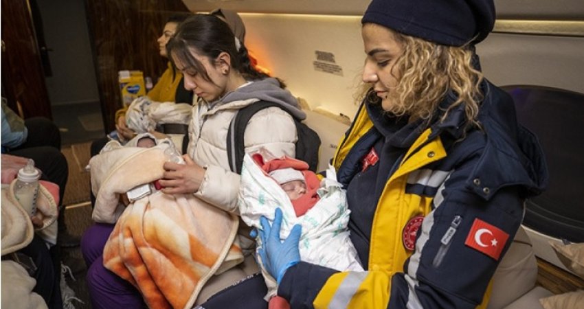 16 foshnja pa prindër transportohen me aeroplanin presidencial në Ankara