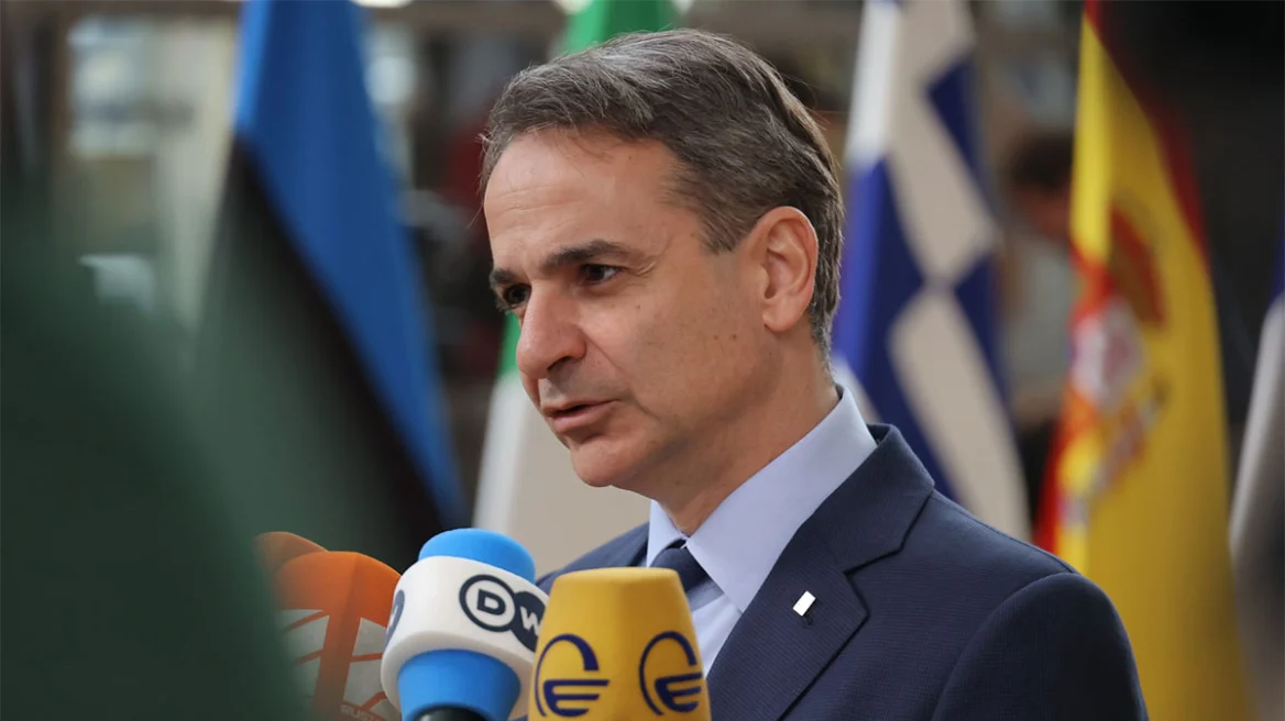Mitsotakis nga Brukseli: Greqia do të qëndrojë në krah të Turqisë dhe Sirisë