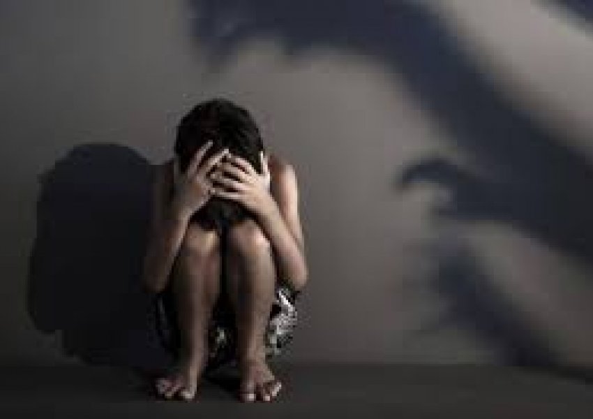 Zbulohen rreth 5 mijë raste të abuzimit seksual të fëmijëve nga priftërinjtë në Portugali