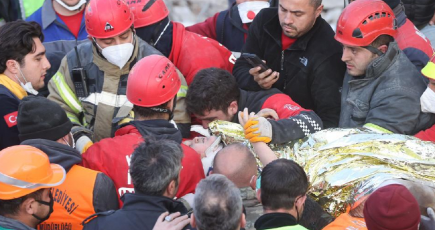 Rëndohet bilanci, mbi 41 mijë viktima nga tërmetet në Turqi e Siri