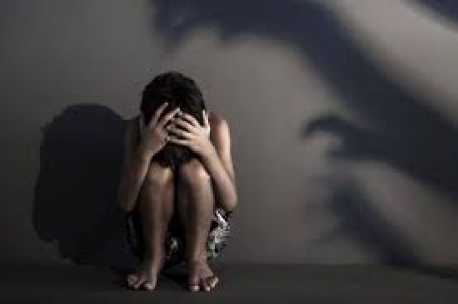 Zbulohen rreth 5 mijë raste të abuzimit seksual të fëmijëve nga priftërinjtë në Portugali